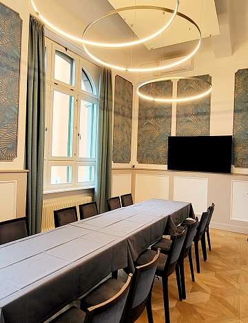 Salotto Pestalozzi sedute conferenza stampa