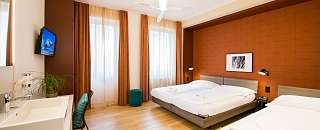 Camera 50 Camera Basic Budget 3600x2400